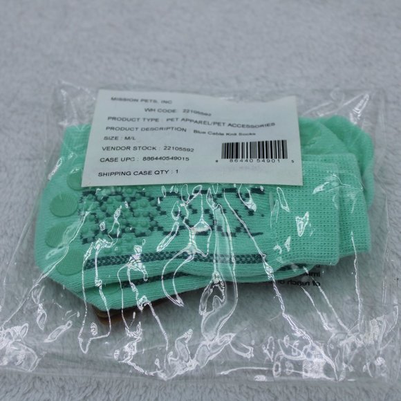 Pup Crew Dog Pet Socks Non-Skid Cable Knit Green Medium Large - Picture 2 of 2